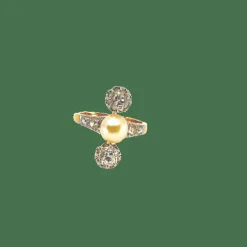 Bague début XXème siècle Or, perle et diamants