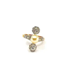 Bague début XXème siècle Or, perle et diamants