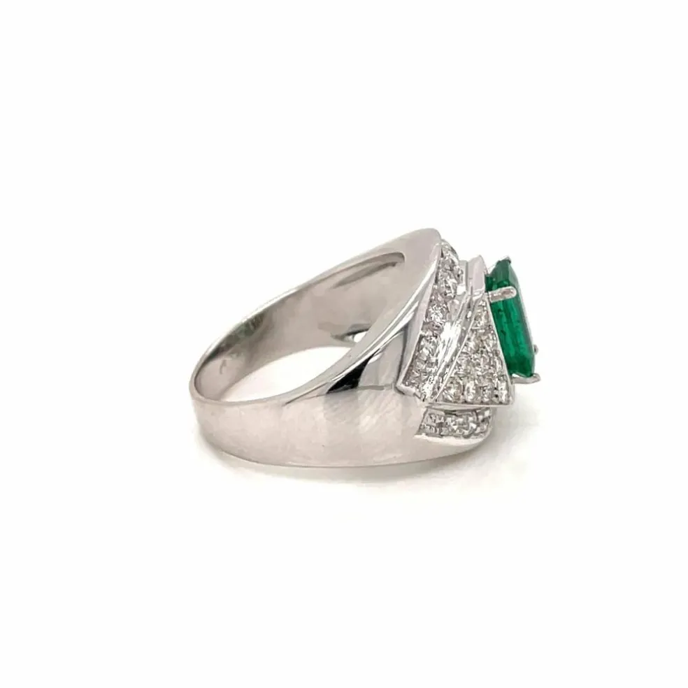 Bague de cocktail colombienne rétro en diamant émeraude