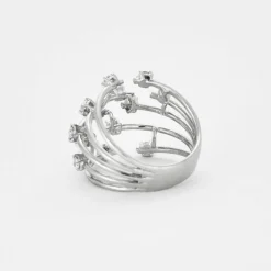 Bague de cocktail en or gris et diamants