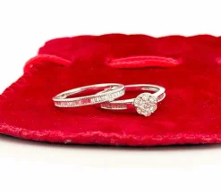 Bague de fiançailles + alliance en or et diamants