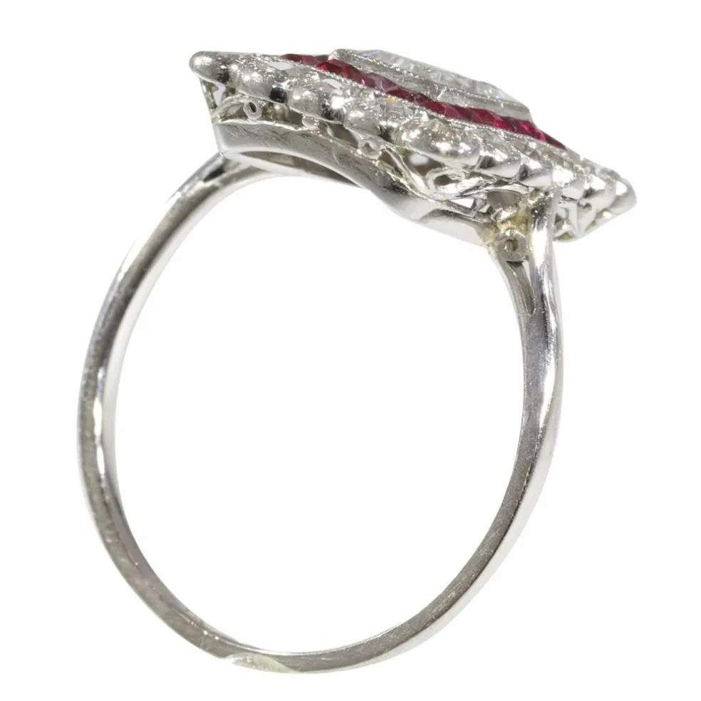 Bague de fiançailles Art Déco diamant rubis