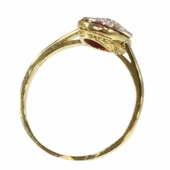 Bague de fiançailles Art Déco diamant et rubis