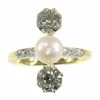 Bague de fiançailles diamant et perle