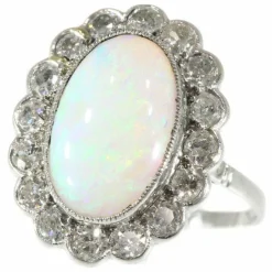 Bague de fiançailles diamant opale