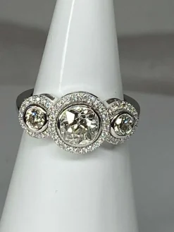 Bague de fiançailles, diamants
