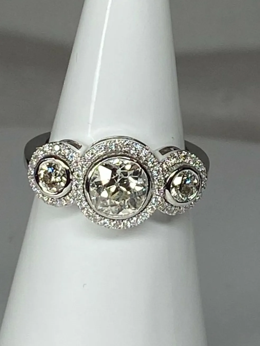Bague de fiançailles, diamants