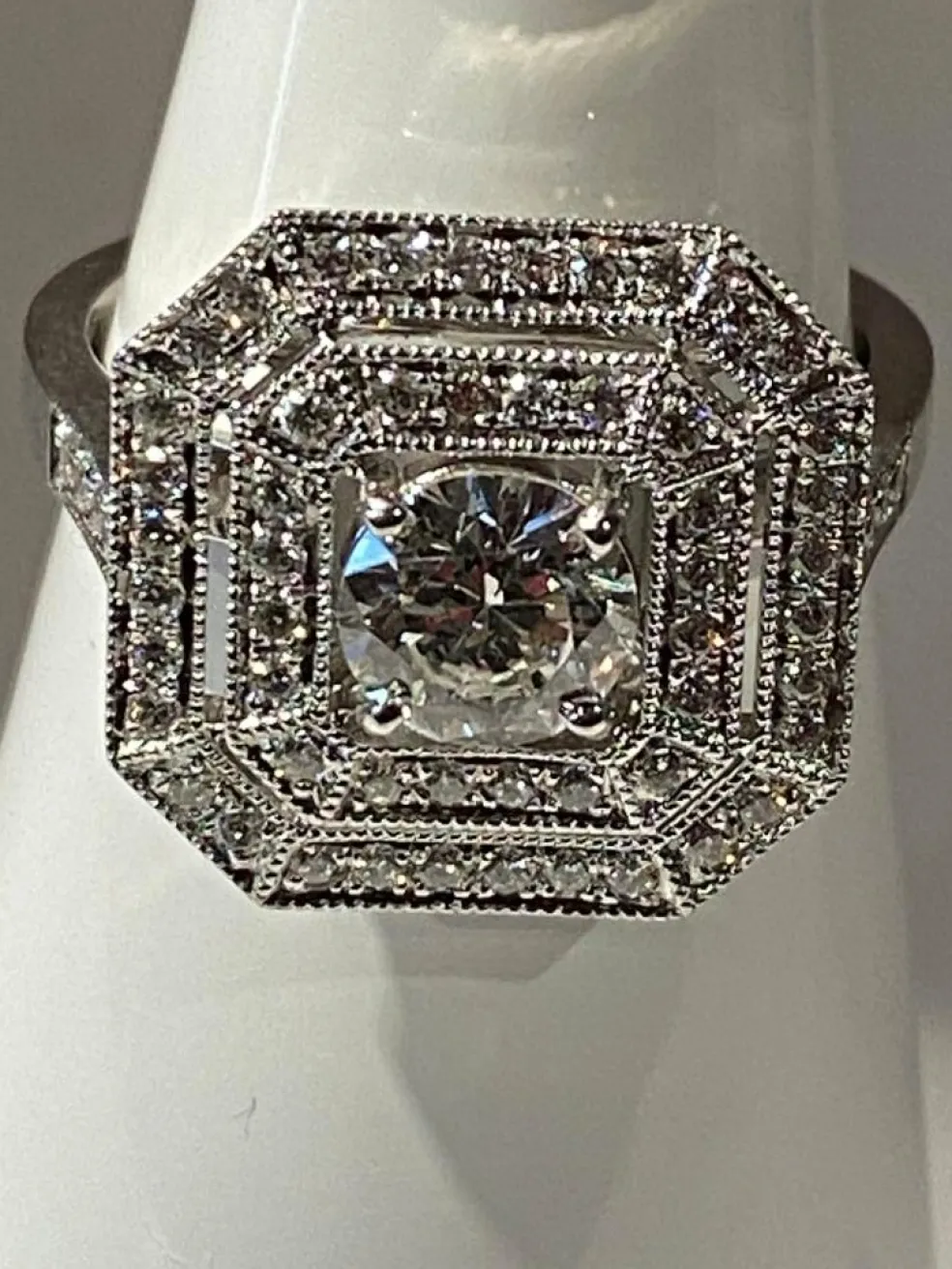 Bague de fiançailles, diamant