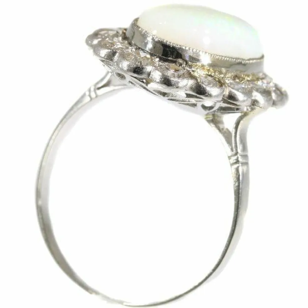 Bague de fiançailles diamant opale