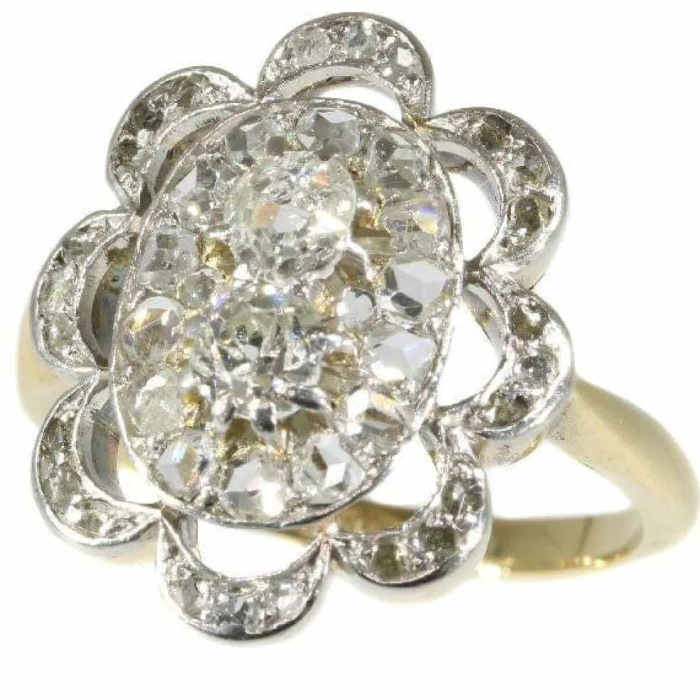Bague de fiançailles en diamant