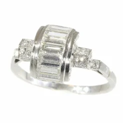 Bague de fiançailles en diamant