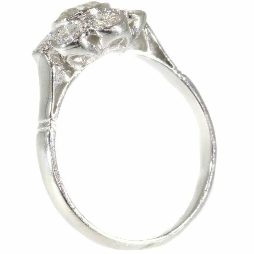 Bague de fiançailles en diamant