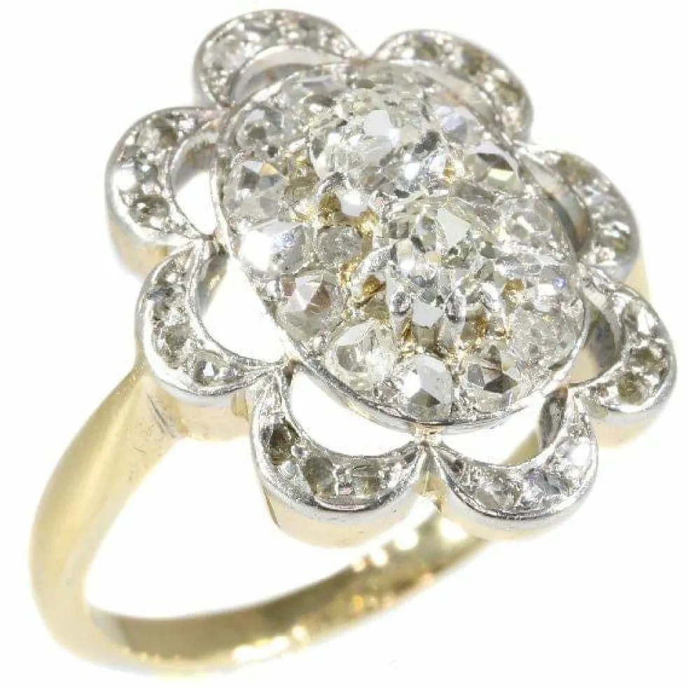 Bague de fiançailles en diamant