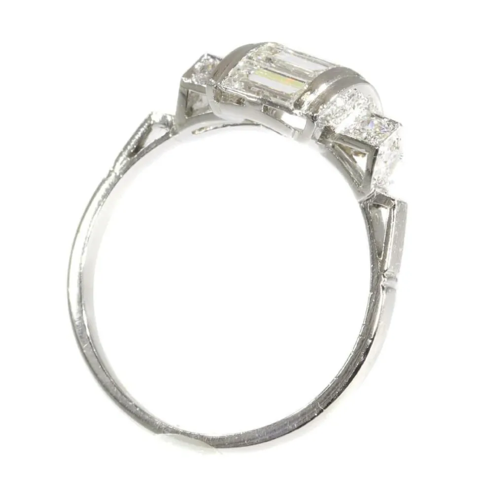 Bague de fiançailles en diamant