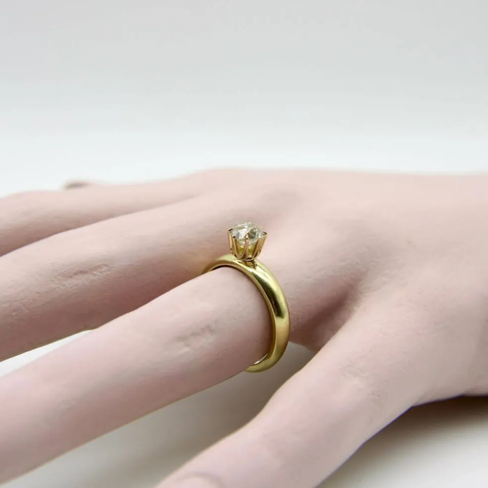 Bague de fiançailles en or
