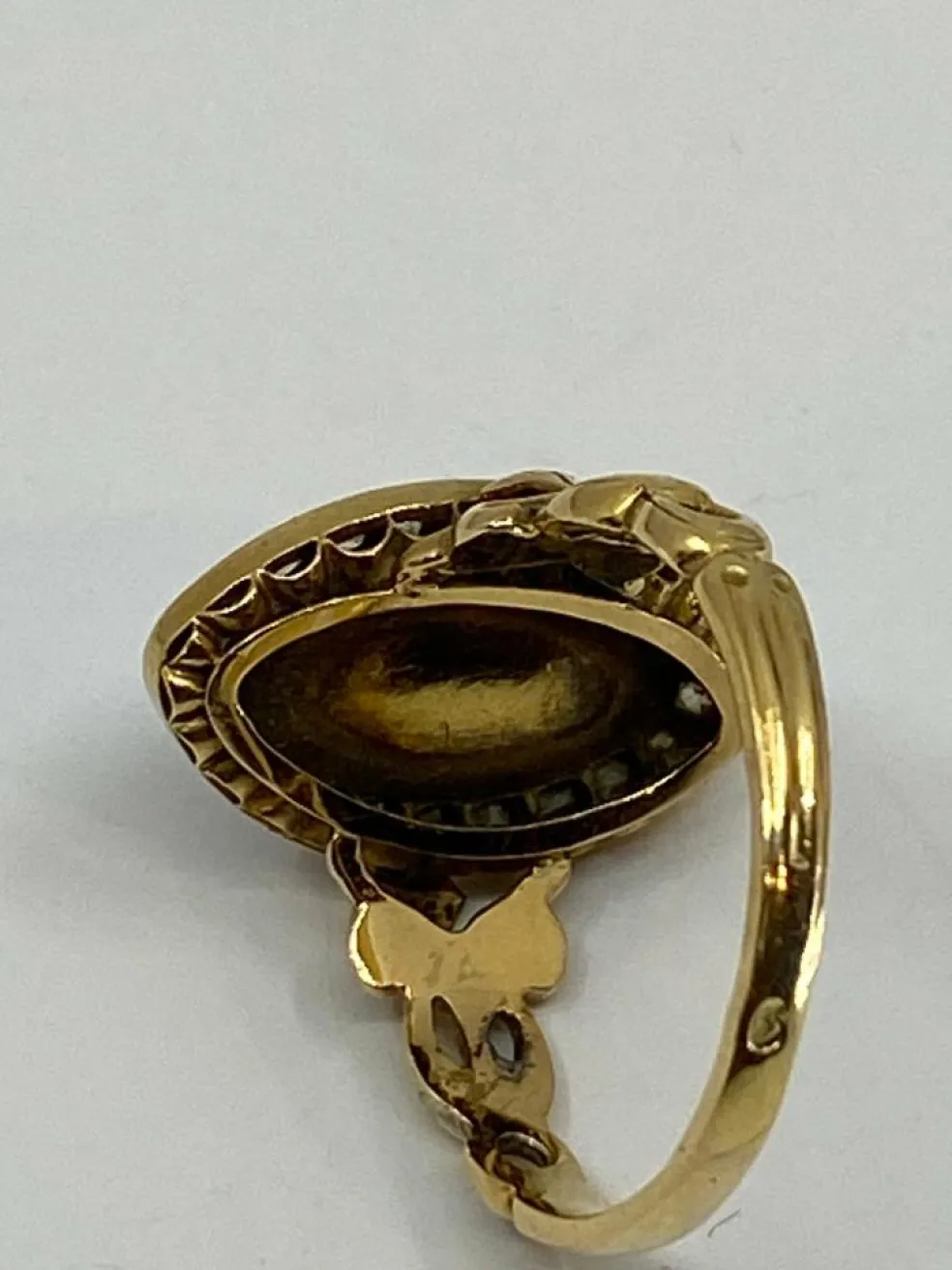Bague de fiançailles émail bleu et diamants