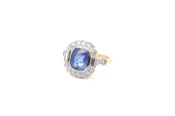 Bague de fiançailles saphir 3,15cts et diamants