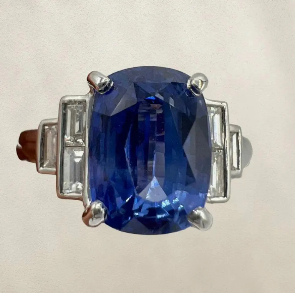 Bague de Fiançailles Saphir, diamants" Baguette" & or blanc