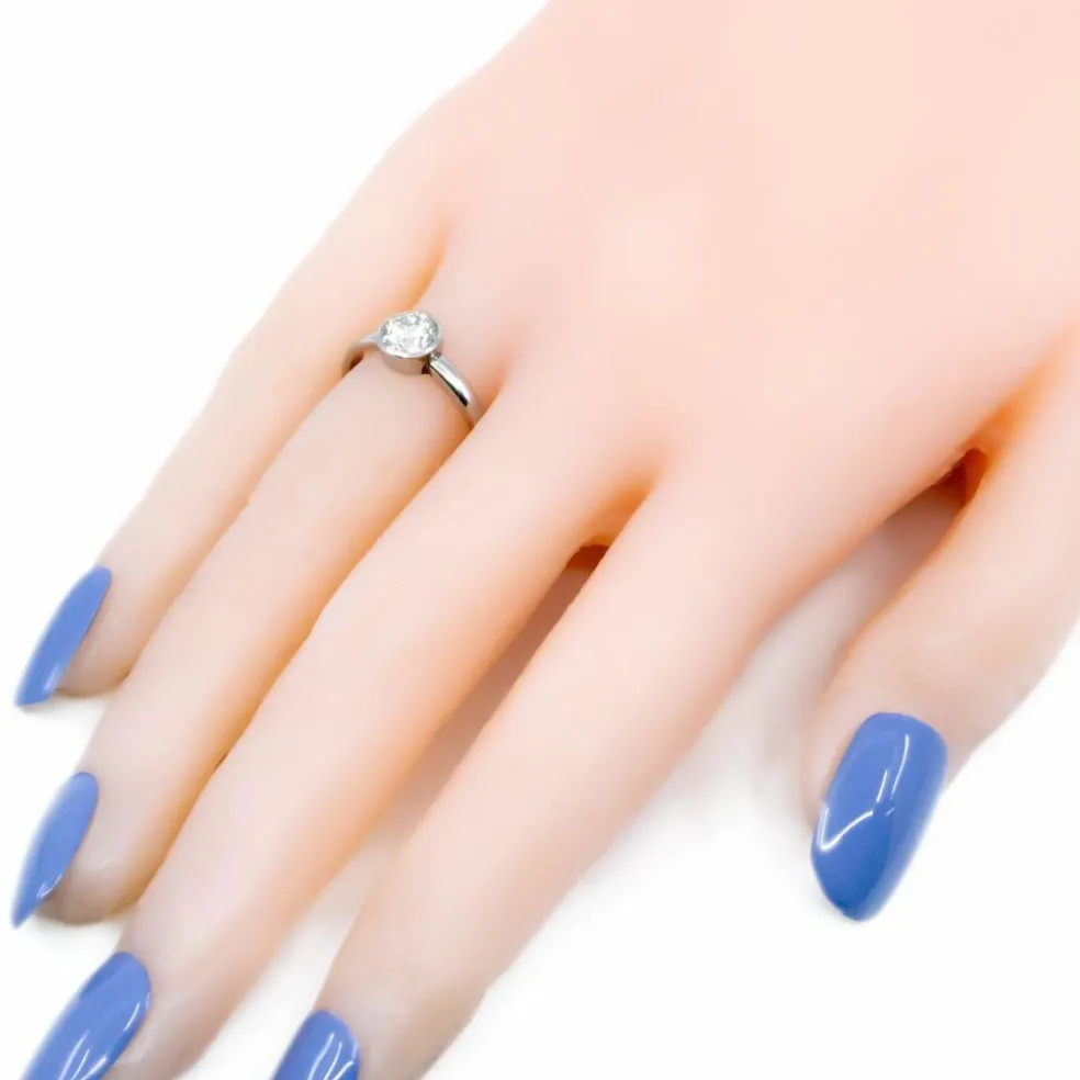 Bague de fiançailles solitaire diamant platine