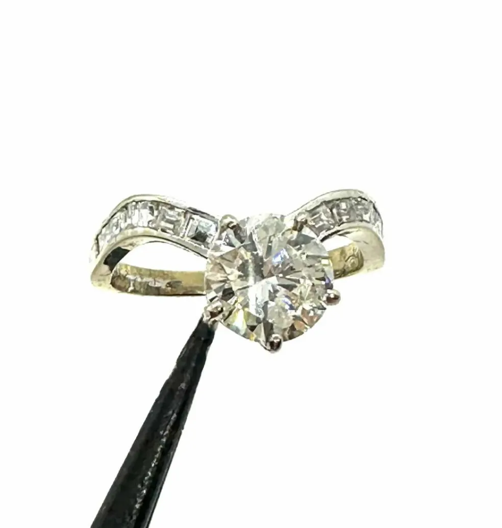 Bague de fiançailles étincelante avec - diamant ct. 1,73