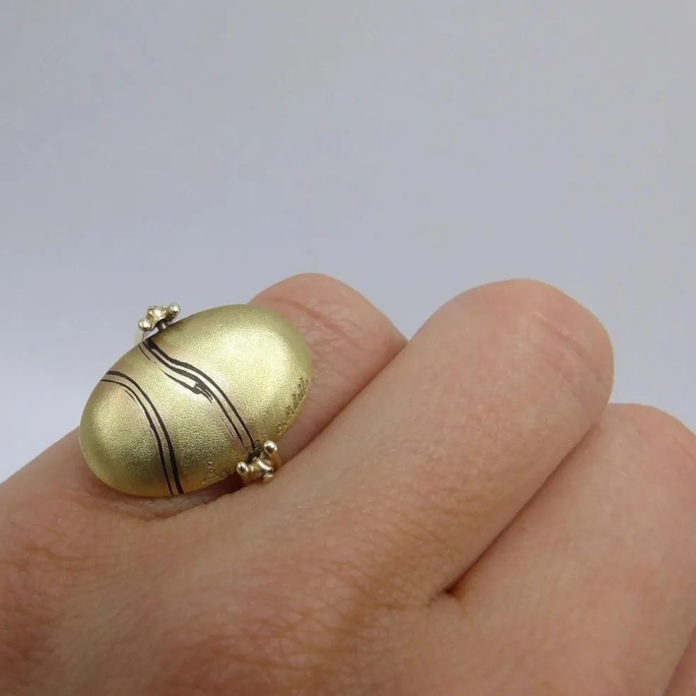 Bague de galets mokume en or Carrie Adell vintage