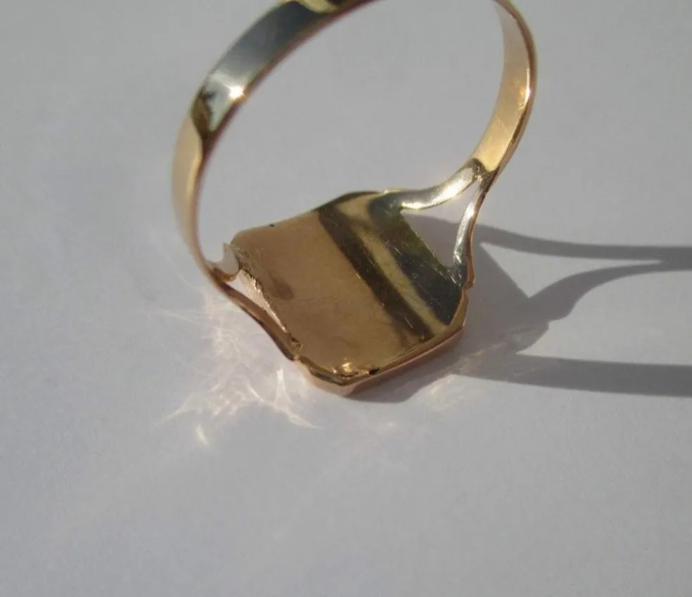 Bague de mariage régionale XIXe pensée émail or rose