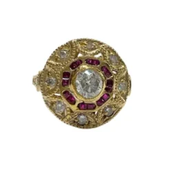 Bague de style Art Déco avec diamants et rubis