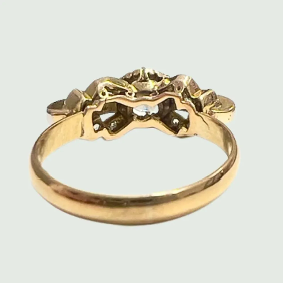 Bague de style ART DECO en or et platine vues avec diamants