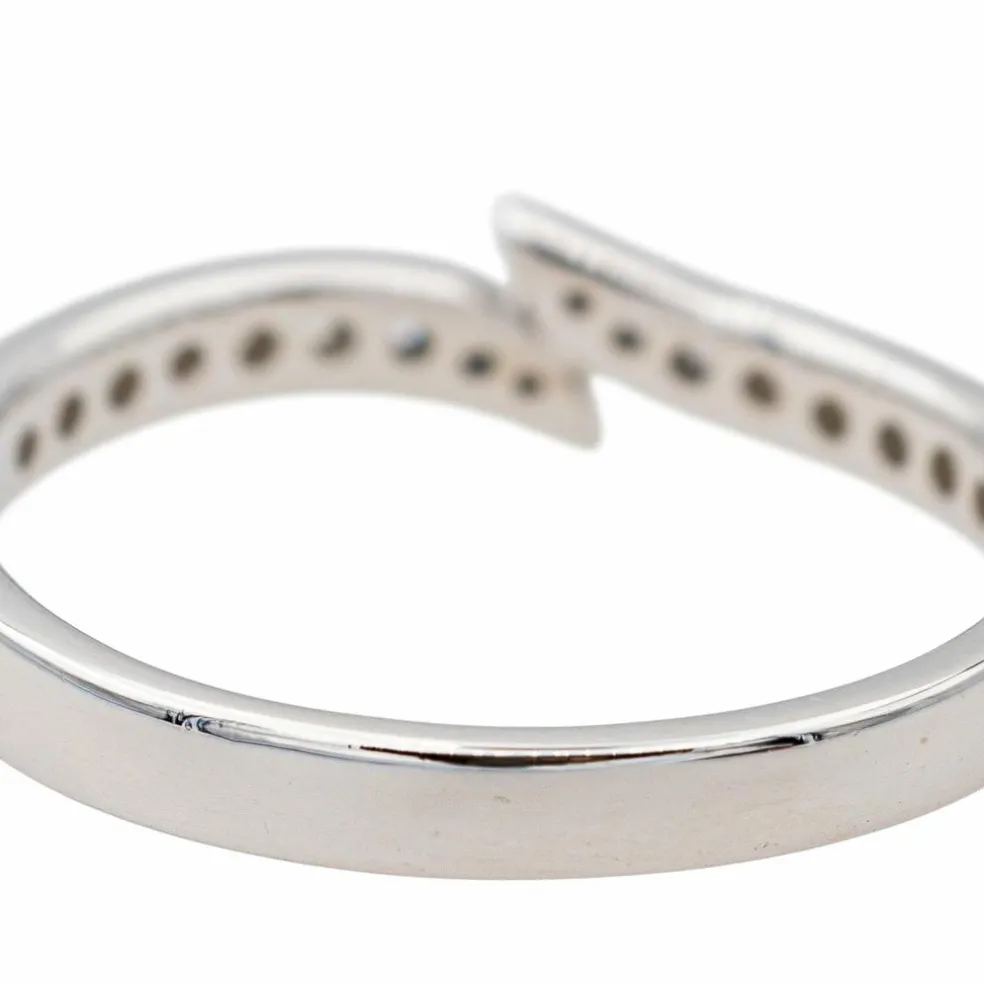 Bague Demi alliance Platine Diamant