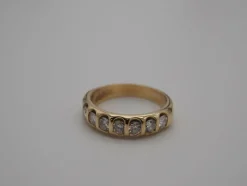 Bague demi tour or jaune diamants