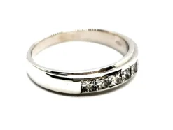 Bague Demie alliance Or blanc Diamant