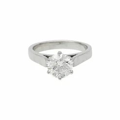 Bague diamant 1,59 carat, or blanc.