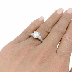 Bague diamant 2 carats, platine.