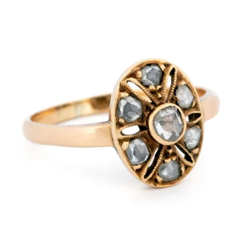 Bague diamant de forme ovale
