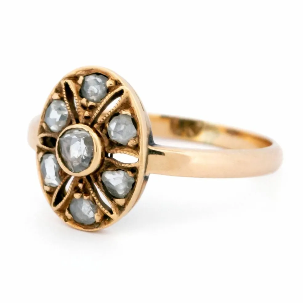 Bague diamant de forme ovale