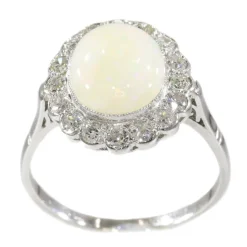 Bague diamant et opale
