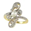 Bague diamant et perle