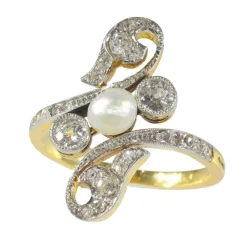 Bague diamant et perle