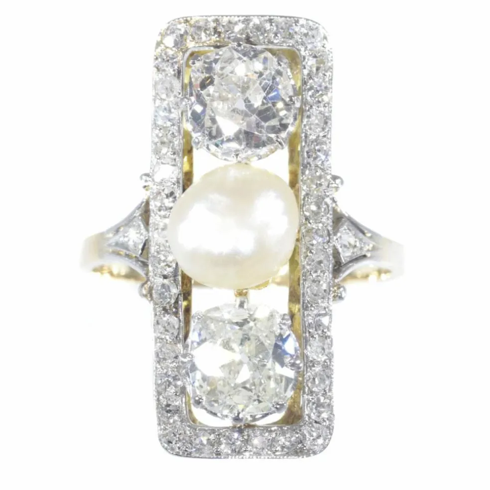 Bague diamant et perle