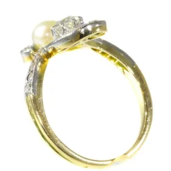 Bague diamant et perle