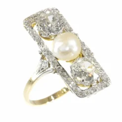 Bague diamant et perle
