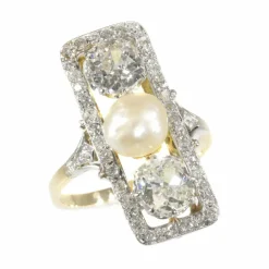 Bague diamant et perle