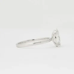 Bague diamant marquise