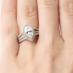 Bague diamant marquise 1.59ct