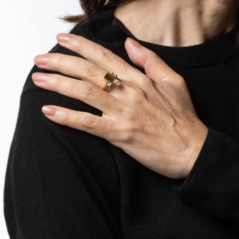 Bague diamant mobile années 70 en or jaune