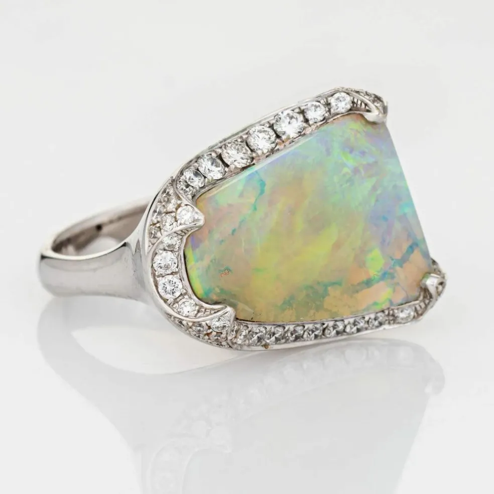 Bague diamant opale naturelle 10,64 ct