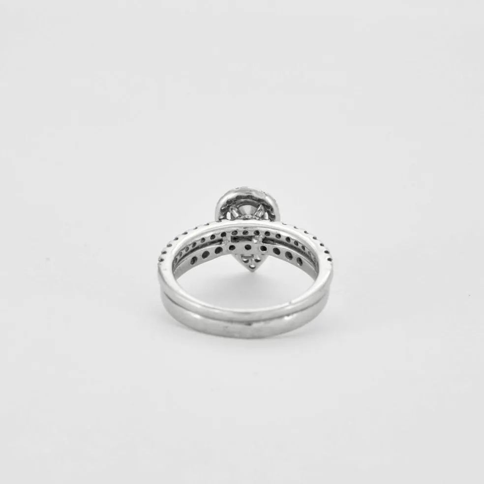 Bague Diamant poire 0.70ct