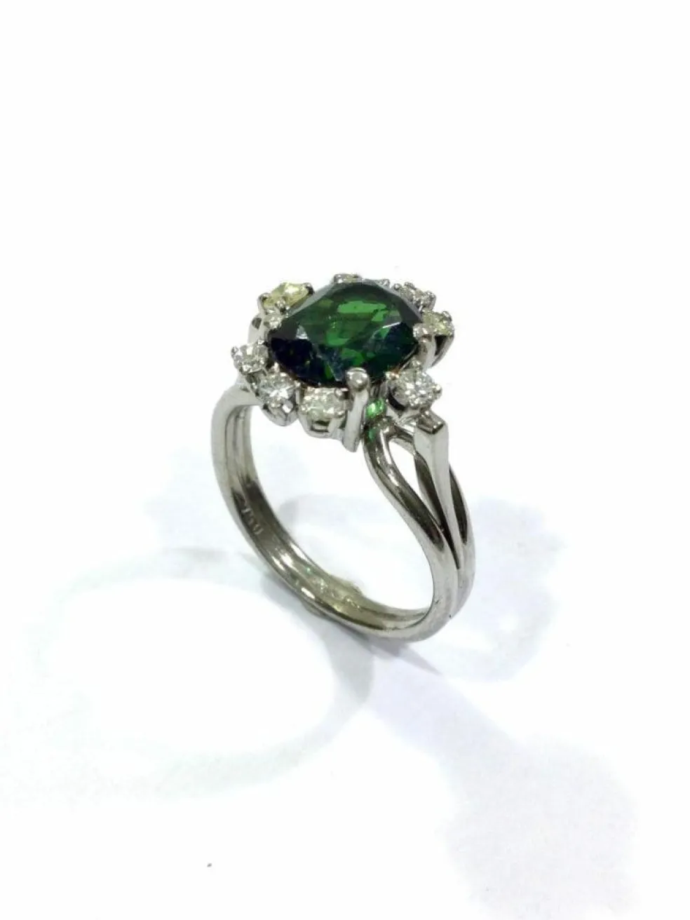 Bague Diamants & pierre verte synthétique