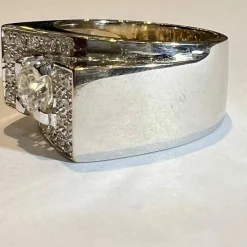 Bague Diamants, En Or 18 Blanc Carat, modèle