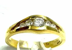 Bague diamants en or jaune